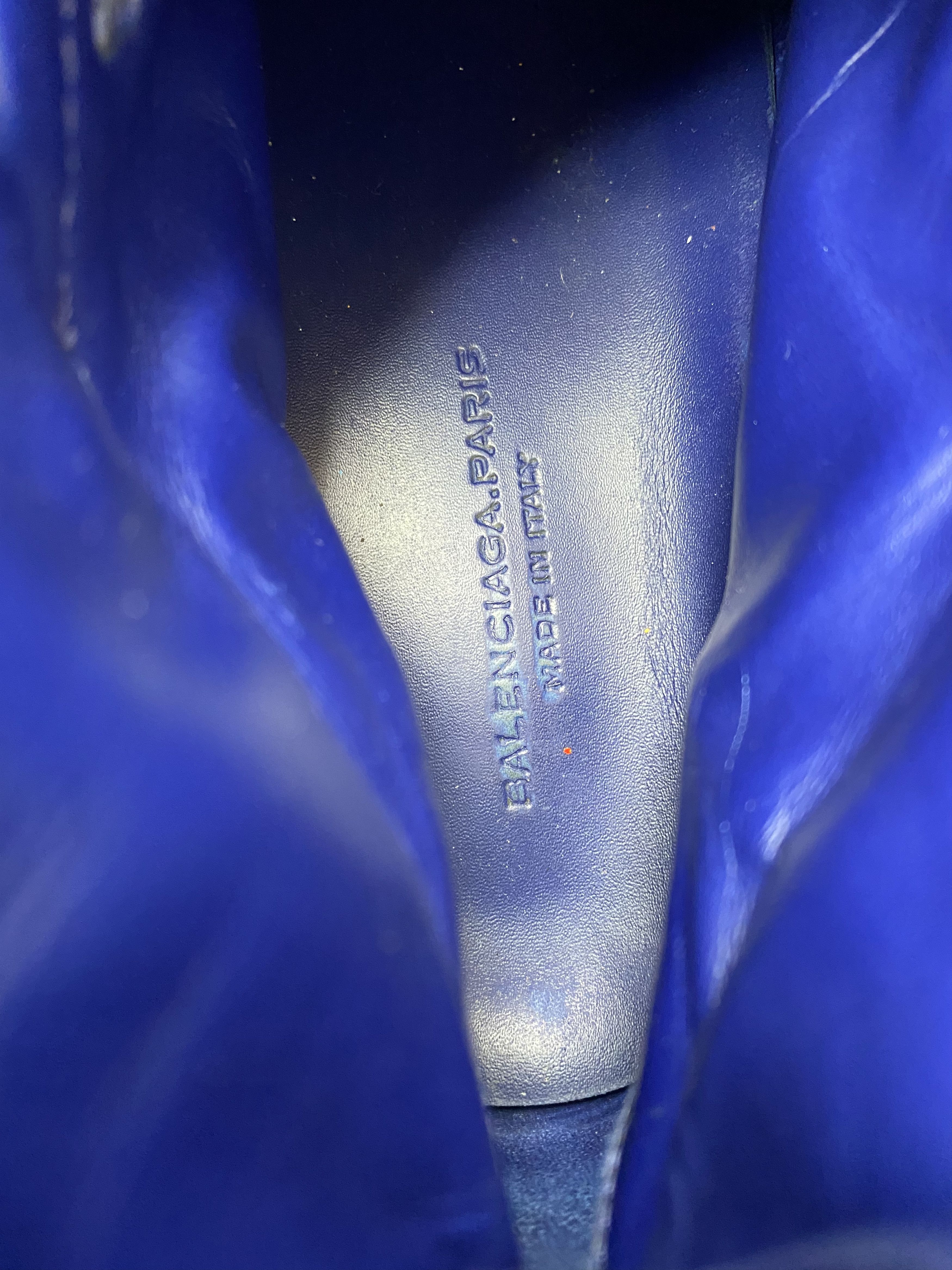Balenciaga Balenciaga arena high-top blue suede sneakers sz 39 Size US 6 / EU 39 - 11 Thumbnail