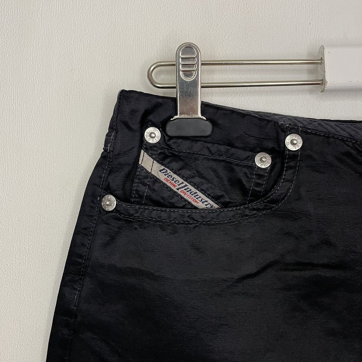 Diesel × Vintage Diesel Vintage Cropped Mini Skirt Size 27" / US 4 / IT 40 - 3 Thumbnail