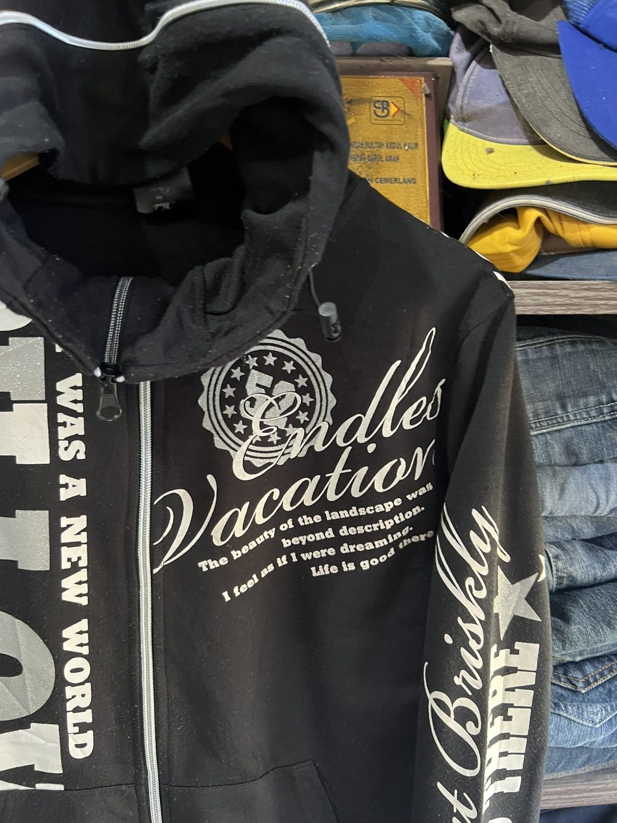 Japanese Brand 🔥Excuse Endless Vacation Zipper Hoodie Size US S / EU 44-46 / 1 - 5 Thumbnail