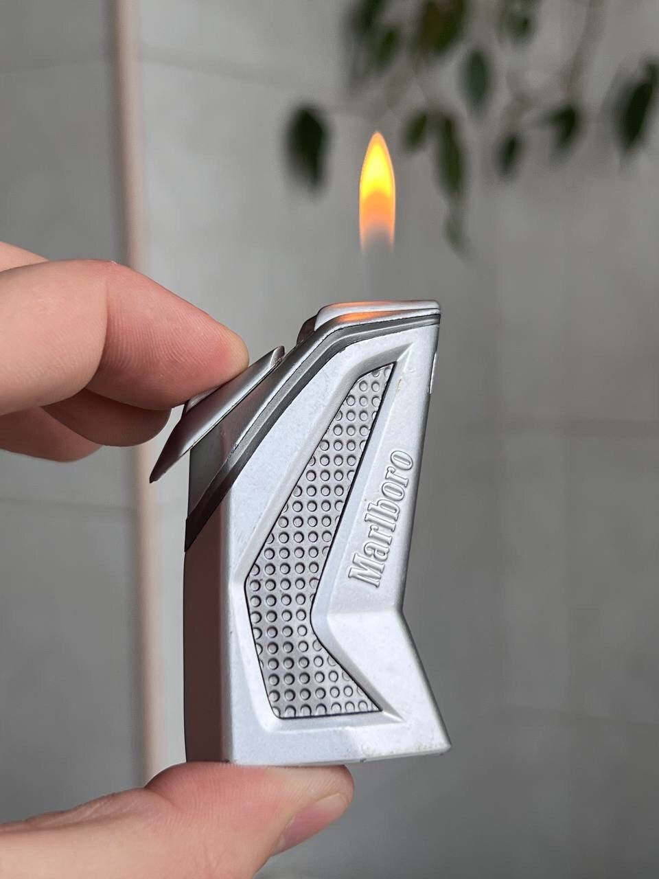 Marlboro × Vintage Y2K ELEGANCE MARLBORO GEOMETRIC METAL PUNK ROCK LIGHTER Size ONE SIZE - 1 Thumbnail