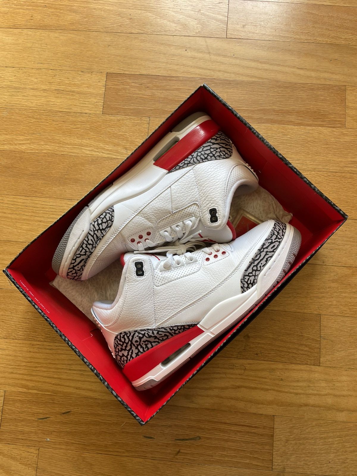 Jordan Brand Air Jordan Retro 3 (Hall of fame/Katrina) Size US 11.5 / EU 44-45 - 7 Thumbnail