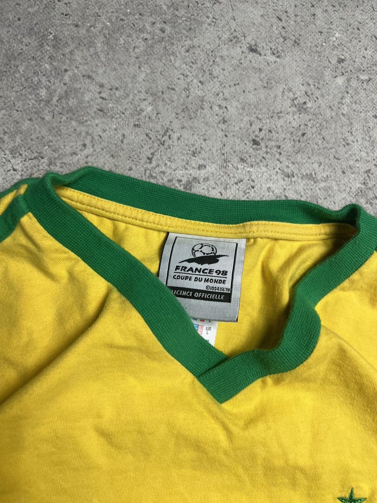 Adidas Vintage World Cup 1998 Brazil Tee Size US L / EU 52-54 / 3 - 5 Thumbnail