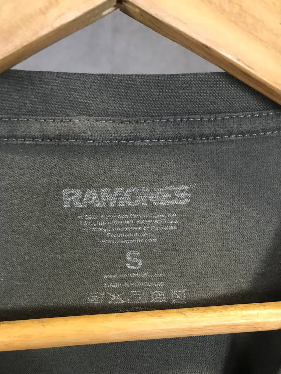 Band Tees Ramones rock band tee Size US S / EU 44-46 / 1 - 4 Thumbnail