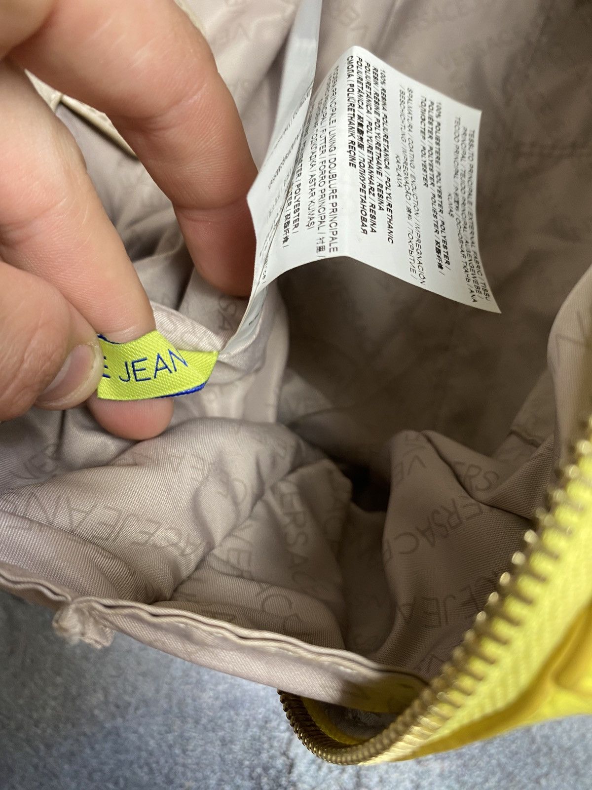 Versace Versace jeans bowling bag yellow Size ONE SIZE - 15 Thumbnail