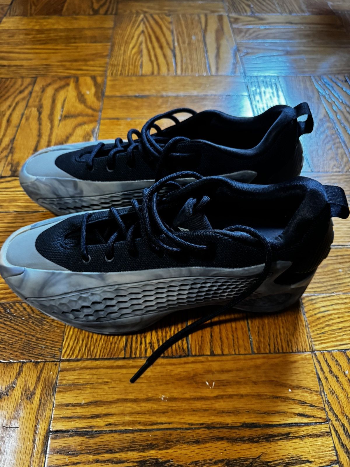 Adidas AE 1 low, grey/black Size US 10 / EU 43 - 2 Thumbnail