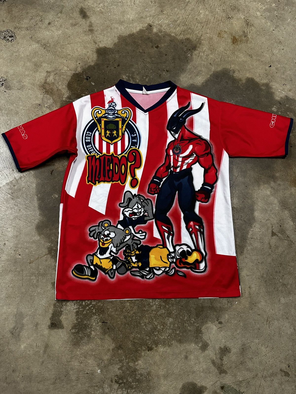 image of 90’S Chivas Mexico Soccer Jersey in Red, Men's (Size Large)