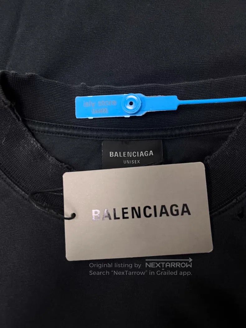 Balenciaga Balenciaga Letter Printed Frayed Short Sleeve Round Neck Size S / US 4 / IT 40 - 4 Thumbnail