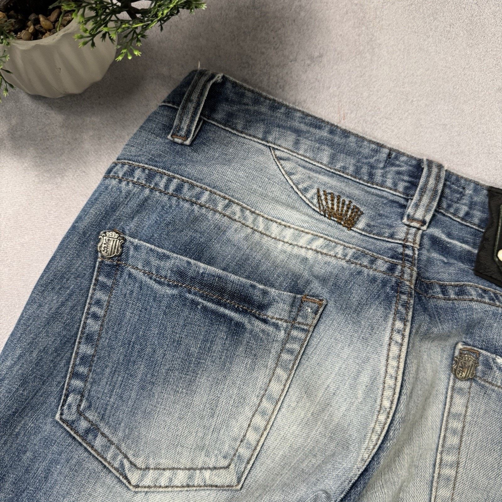 Just Cavalli Vintage Just Cavalli Blue Denim Pants Embroidered Jeans Size 30" / US 8 / IT 44 - 15 Thumbnail