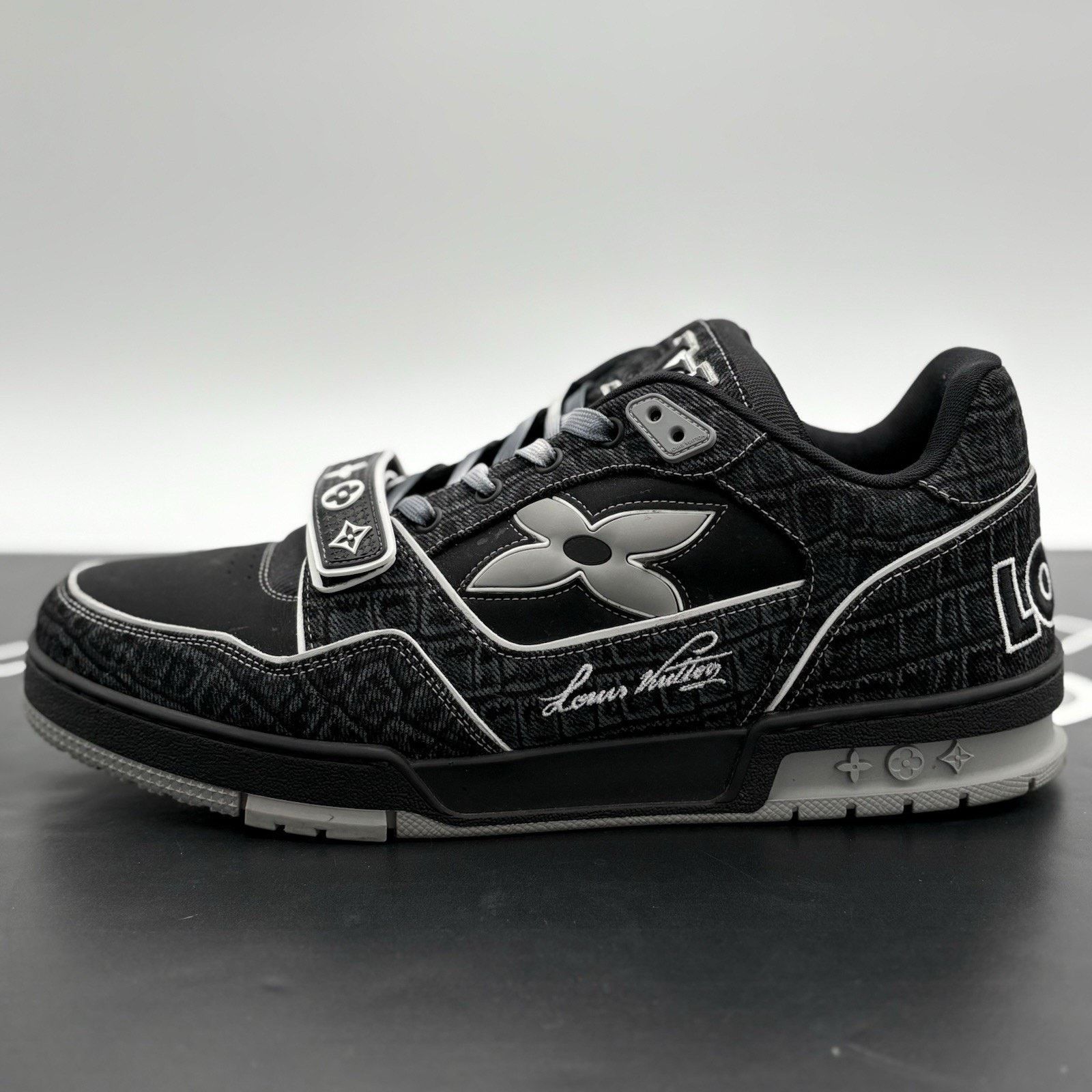 Louis Vuitton Louis Vuitton Croc Denim Strap Trainer ' Black ' WORN 1x Size US 12 / EU 45 - 8 Thumbnail