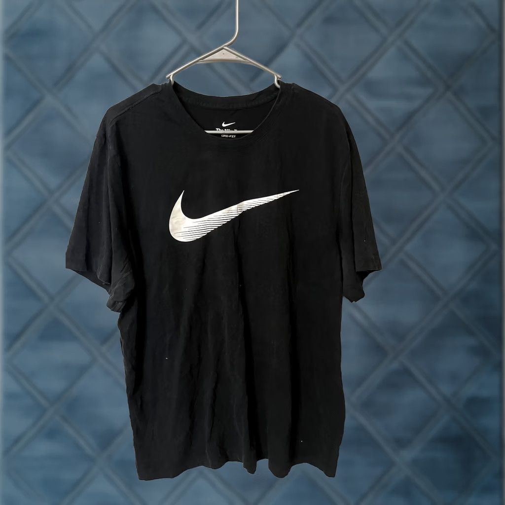Nike Nike Dri-Fit T-Shirt Mens Black Logo Graphic XL Athletic Casual Activewear Shirt Size US XL / EU 56 / 4 - 1 Thumbnail