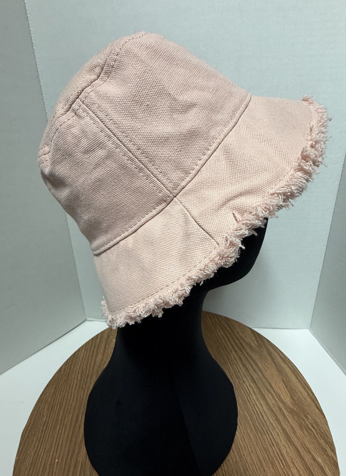 J.Crew J.Crew Woman/Miss Pastel Pink Canvas Fray Fringe Bucket Hat Size ONE SIZE - 4 Thumbnail