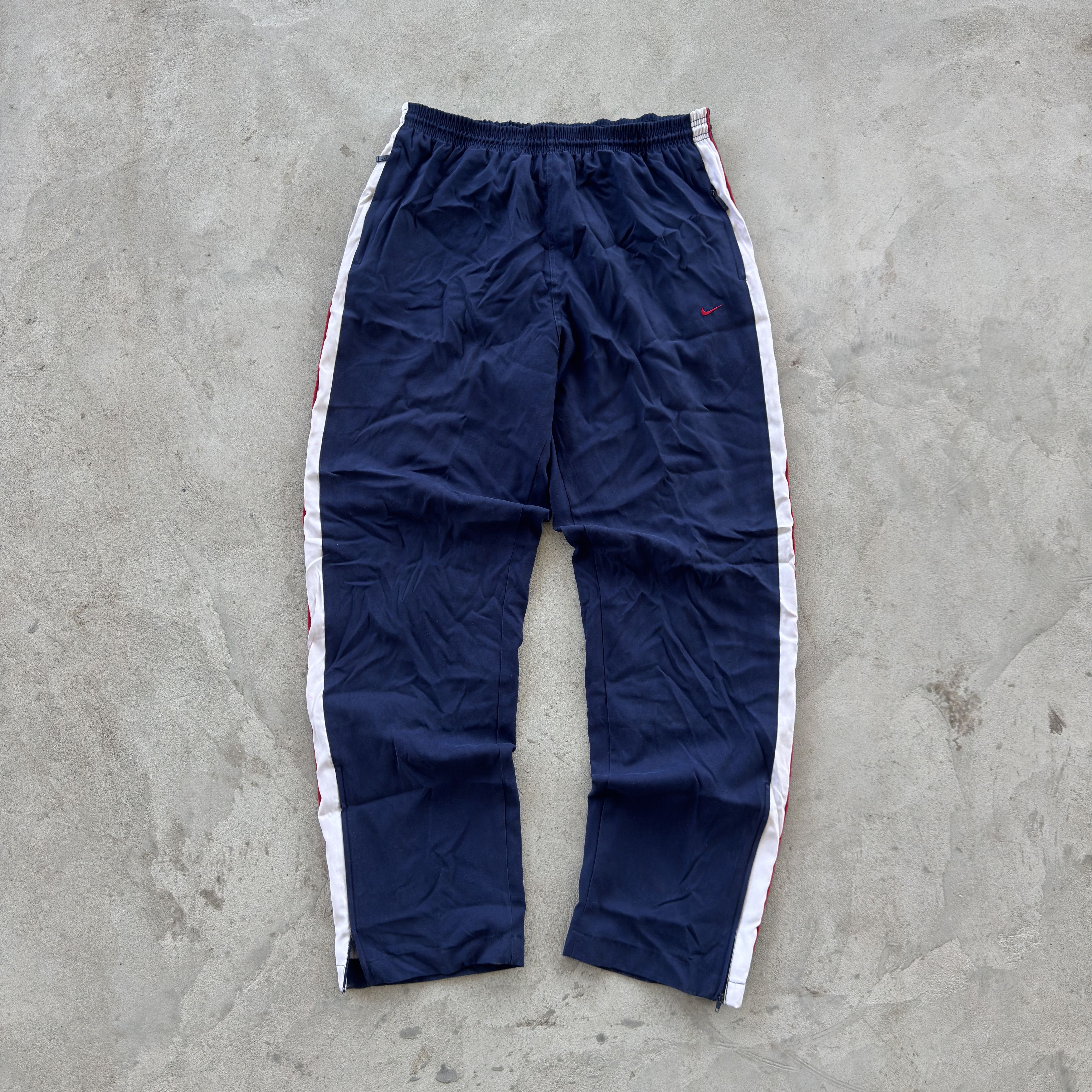 Nike Nike Navy Blue Vintage Track Pants White Red Side Stripe XL Size US 32 / EU 48 - 1 Thumbnail