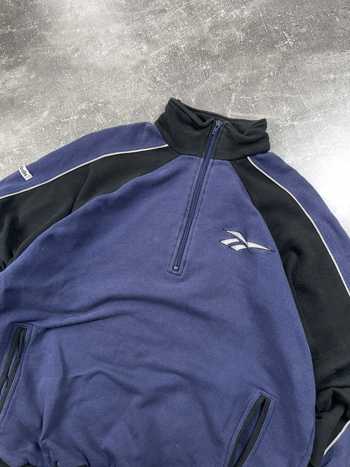 Reebok × Vintage Reebok Vintage 90s Black/Blue Sweatshirt Cotton 1/4 Zip Size US L / EU 52-54 / 3 - 4 Thumbnail