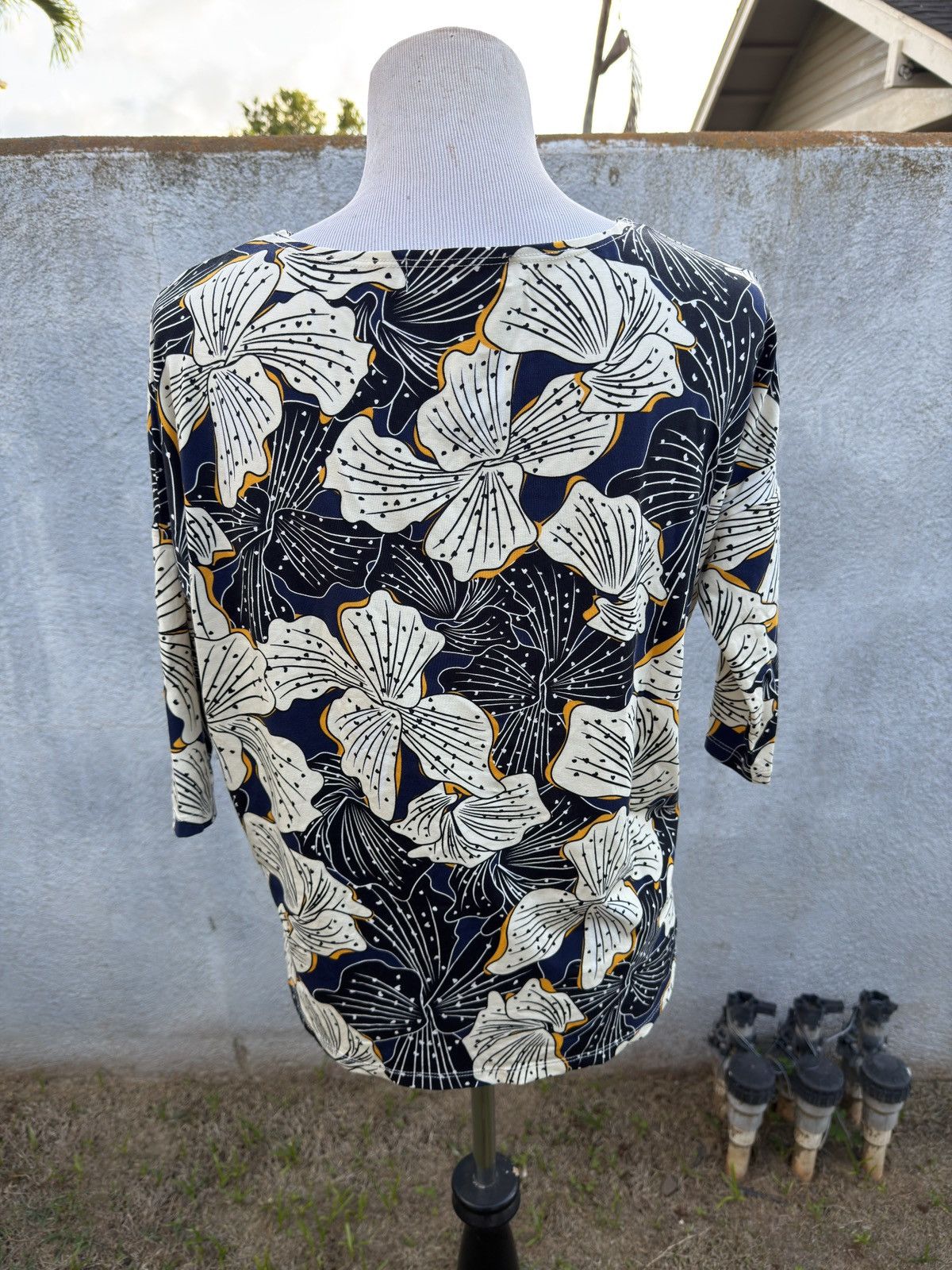 Other PreOwned Fighting Eel Multicolor Hawaiian Blouse Women's XS Size US XS / EU 42 / 0 - 2 Thumbnail