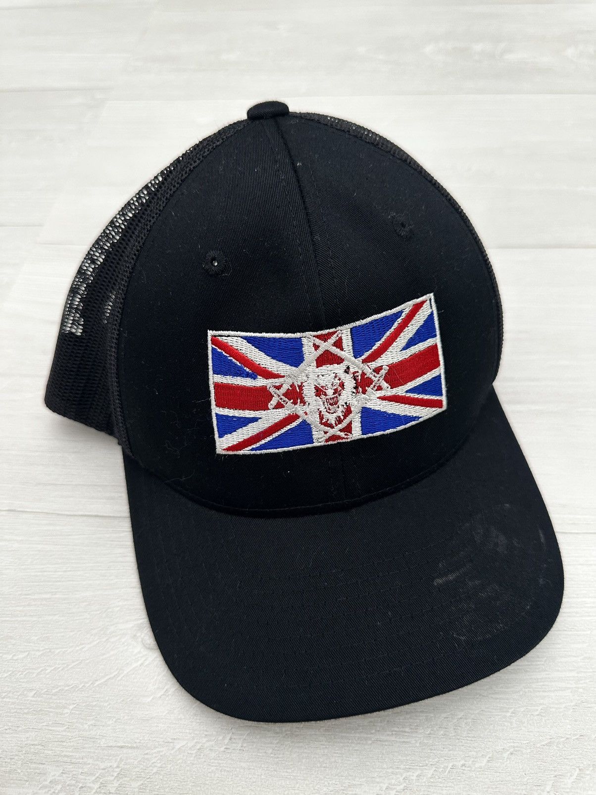 Xavier Wulf / Hollow Squad RARE Xavier Wulf UK Exclusive Britain Flag Logo Trucker Hat Size ONE SIZE - 1 Thumbnail