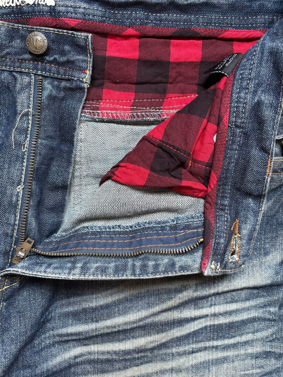 Japanese Brand Vintage Japanese Brand Mud Wash Distress Loose Baggy Jeans Size US 36 / EU 52 - 9 Thumbnail