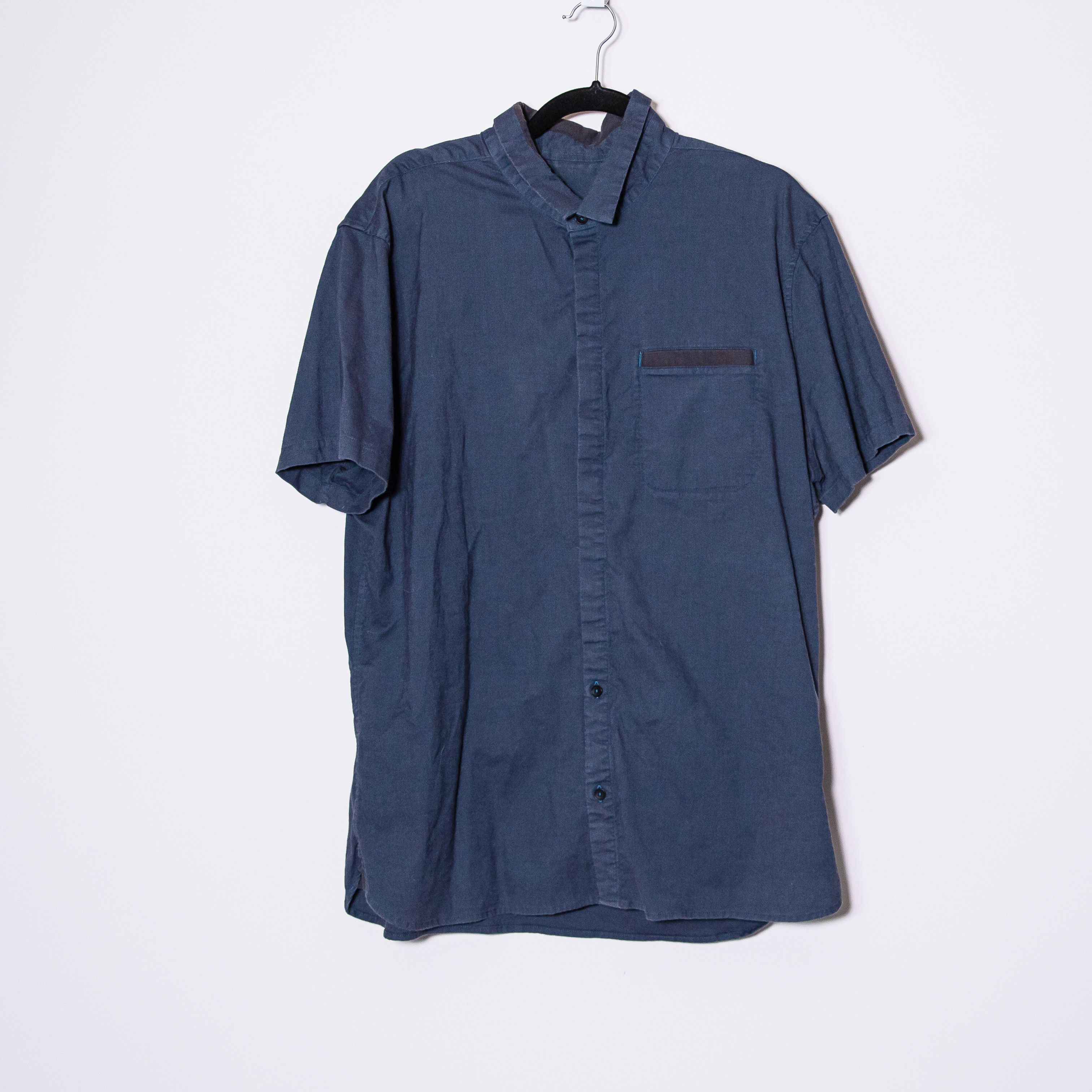 Lululemon Lululemon Men's Commission Button Down Size US XXL / EU 58 / 5 - 1 Thumbnail