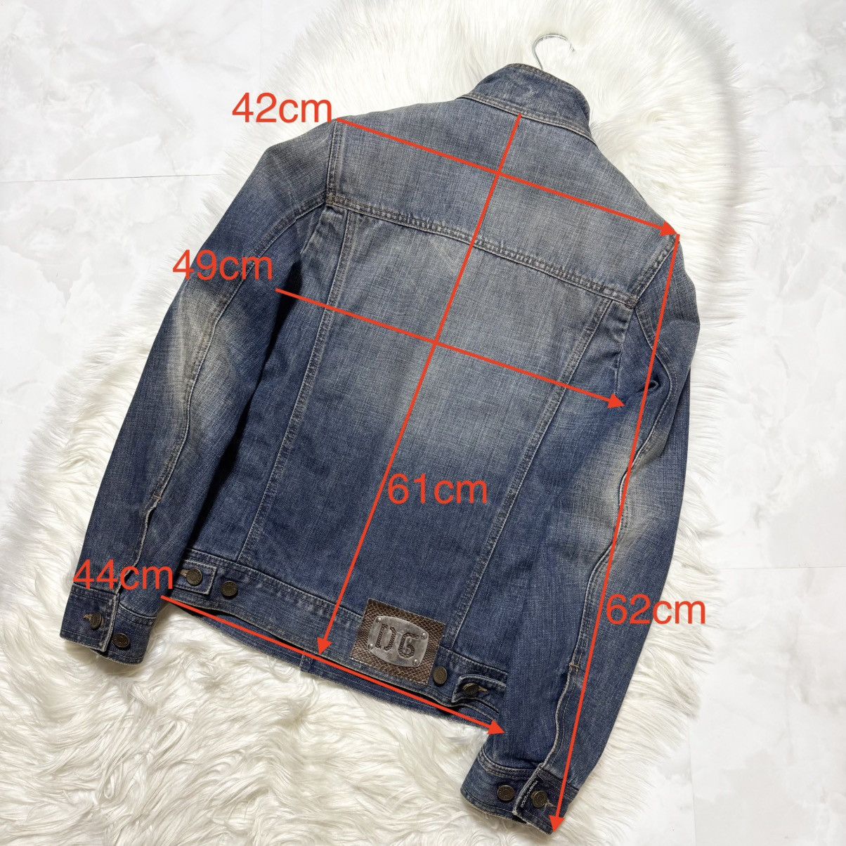 Dolce & Gabbana Dolce & Gabbana DG Plate Horse Fur Denim Jacket Size US S / EU 44-46 / 1 - 10 Thumbnail