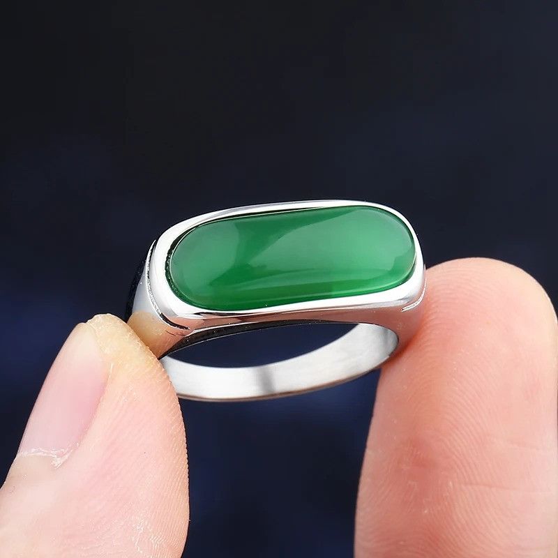 Vintage Green Zircon Stone Ring Size ONE SIZE - 1 Thumbnail
