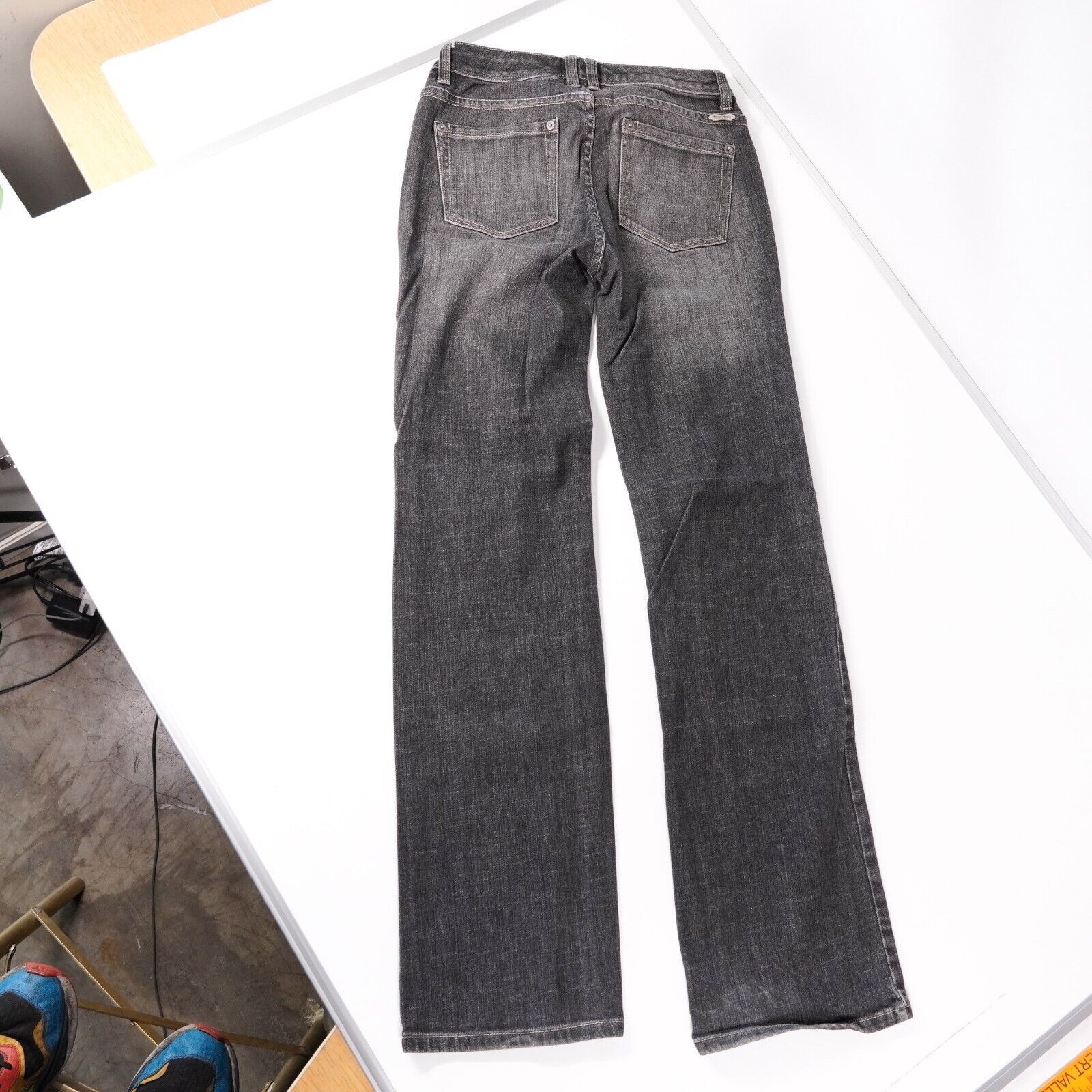 White House Black Market White House Black Market Wash Denim Trouser Jeans Pants S4 Size 27" / US 4 / IT 40 - 7 Thumbnail