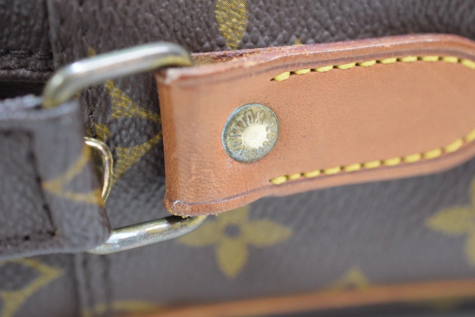Louis Vuitton Louis Vuitton Danube GM Crossbody Bag Monogram Canvas M45262 Size ONE SIZE - 9 Thumbnail