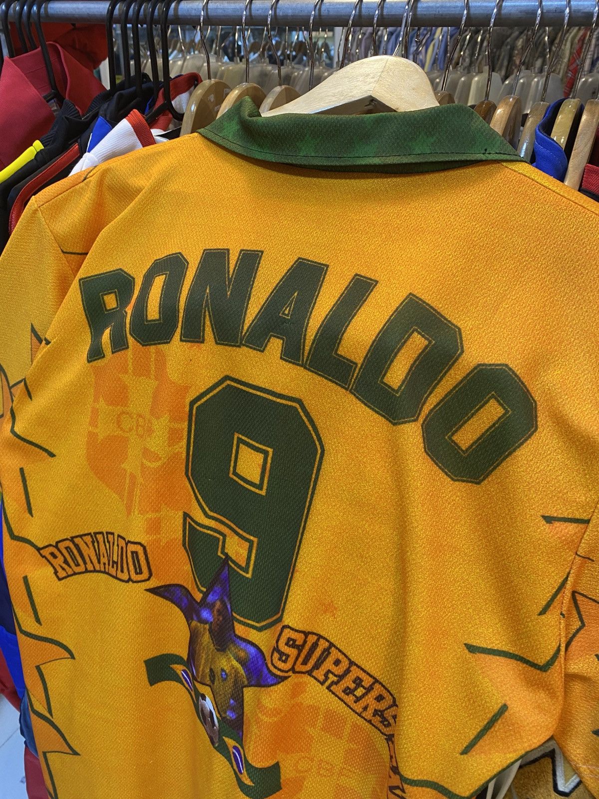 Other Vintage R9 Brazil Jersey Size US L / EU 52-54 / 3 - 4 Thumbnail