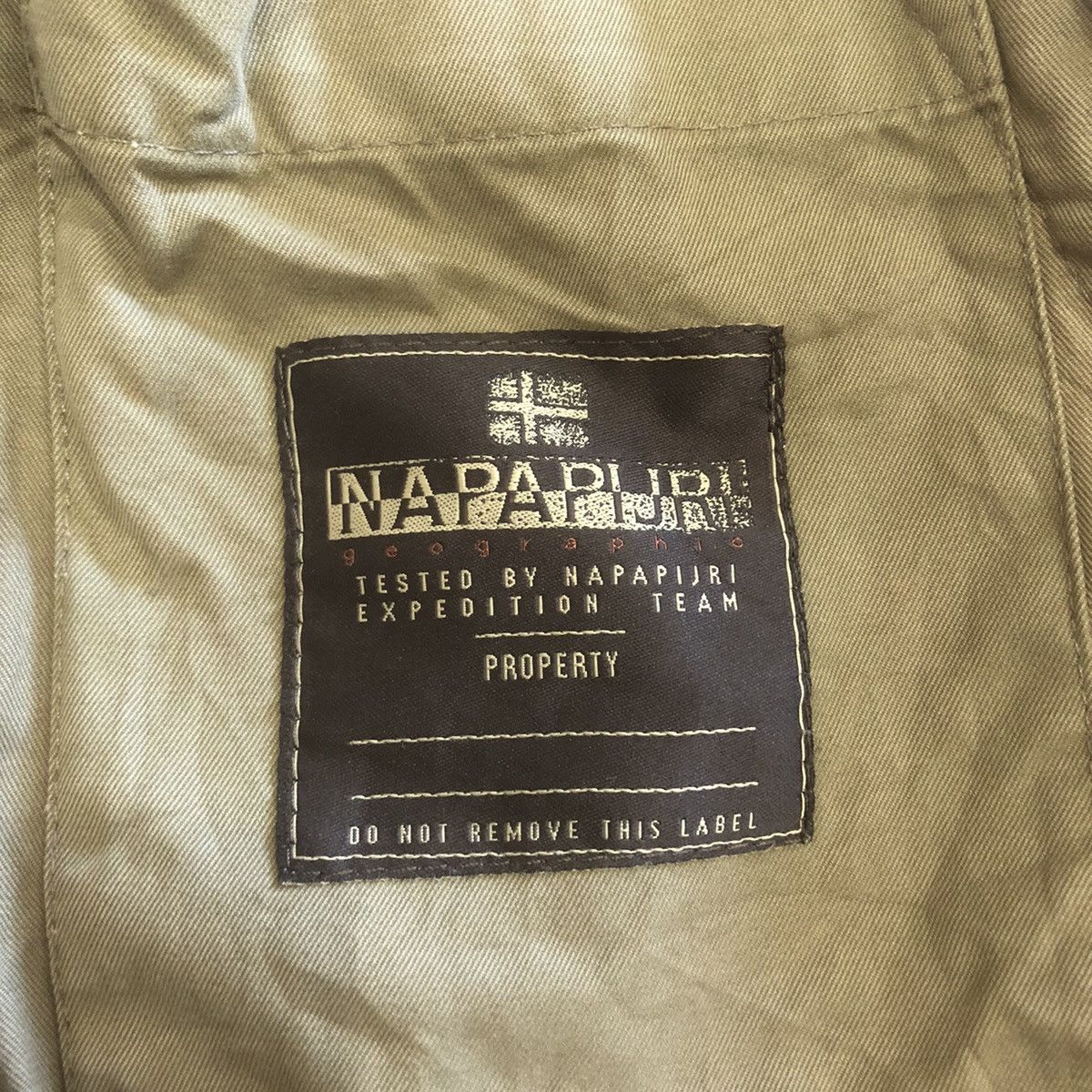 Napapijri × Vintage Napajiri Goegraphic Fullzipp Jacket Size US L / EU 52-54 / 3 - 8 Thumbnail