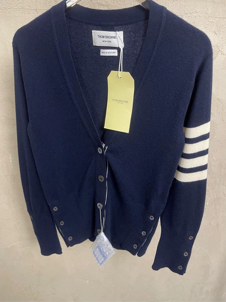 Thom Browne Thom Browne A Tibetan blue four-striped cashmere sweater Size XS / US 0-2 / IT 36-38 - 3 Thumbnail