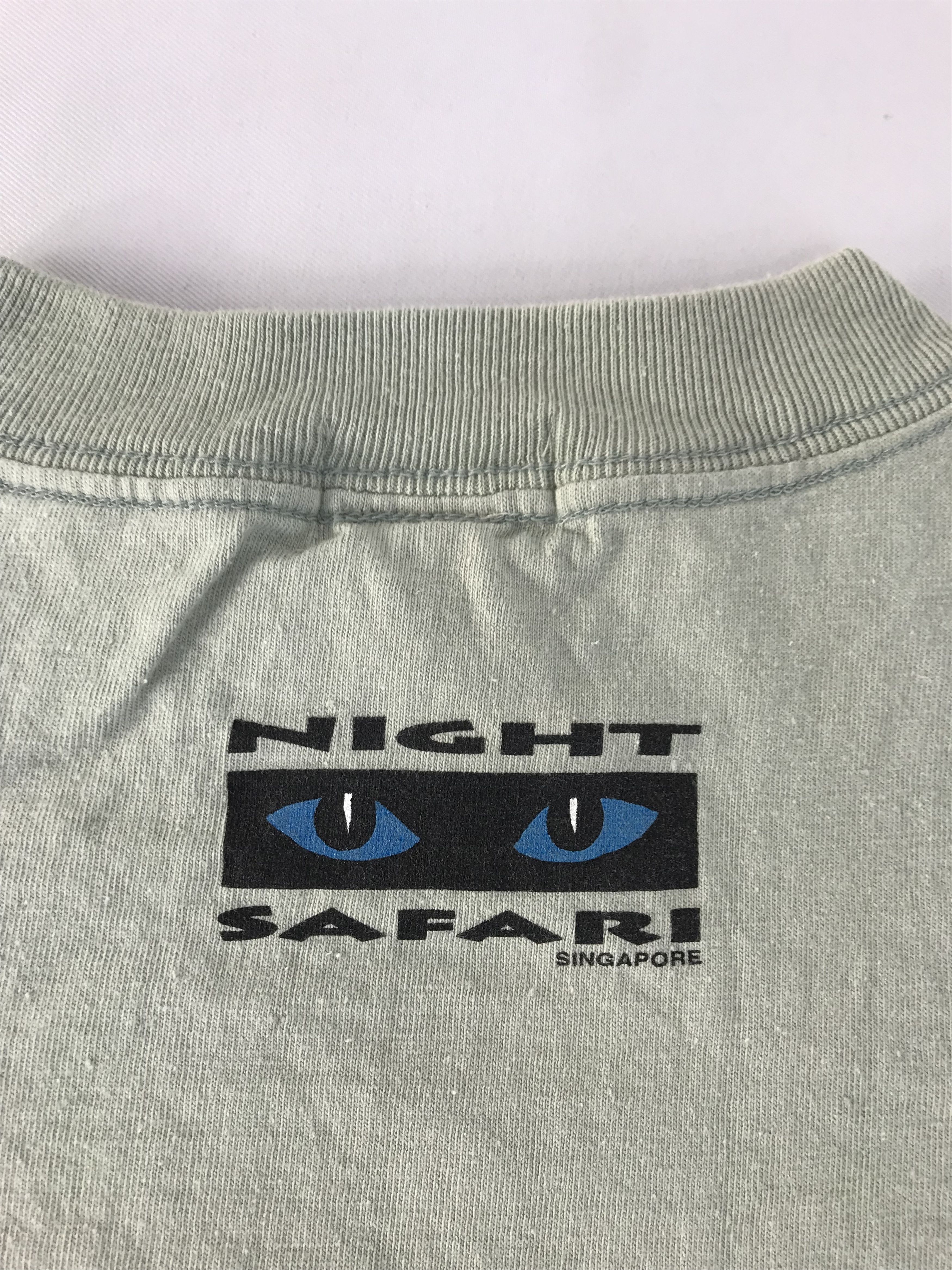 Vintage 90s Night Safari Singapore Nature Zoo Tee Printed Art Size US M / EU 48-50 / 2 - 5 Thumbnail