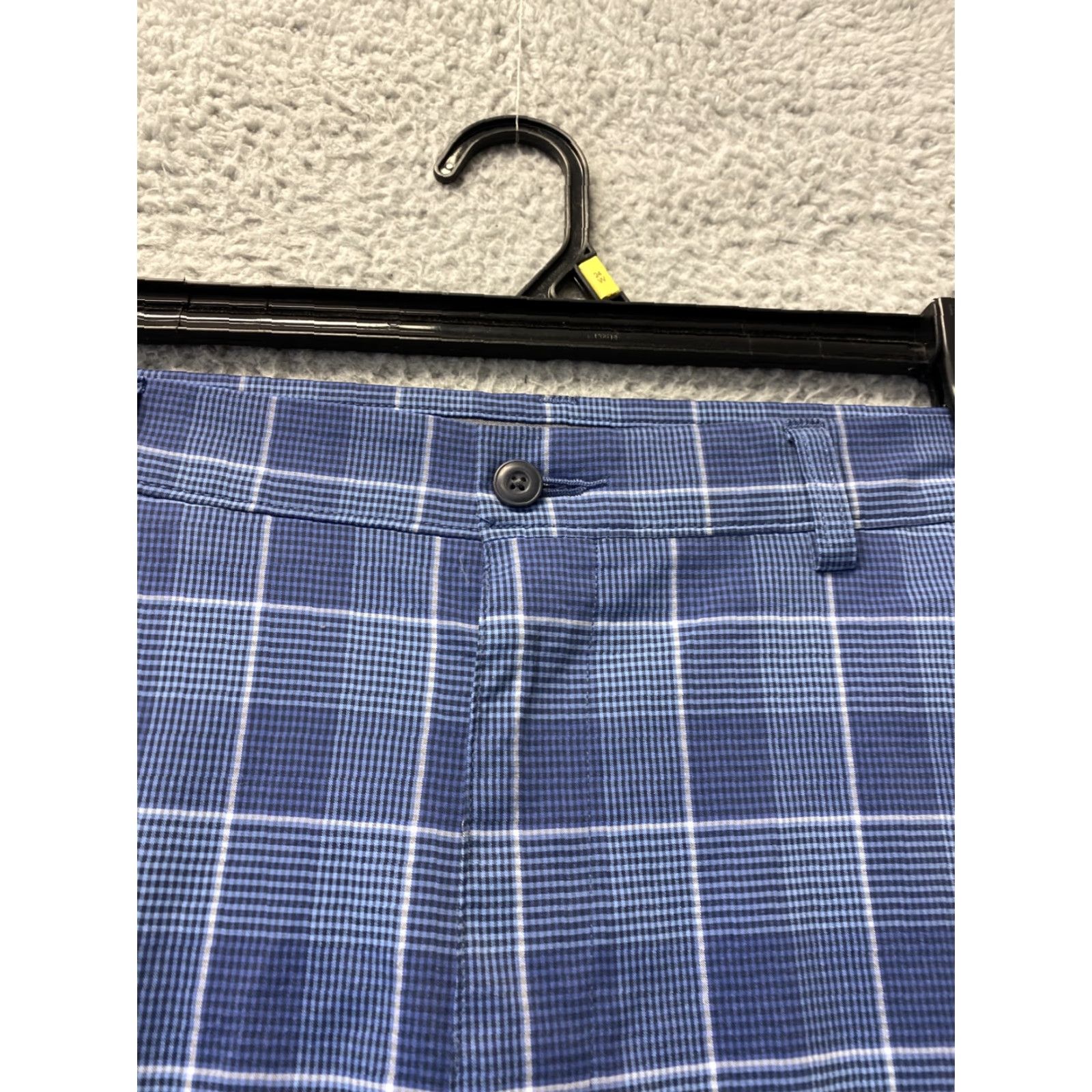PGA Tour PGA TOUR Chino Shorts Mens 38 Blue Plaid Flat Front Golf Bermuda Bermuda Chino Shorts 38 Blue Plaid / 98-7 Size US 38 / EU 54 - 2 Thumbnail