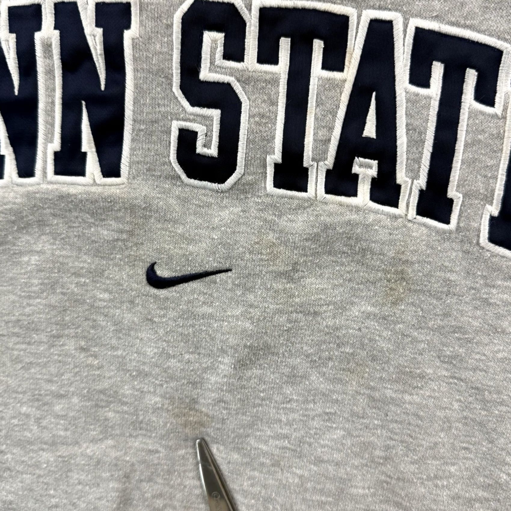 Nike VINTAGE Nike Penn State Sweatshirt Mens Medium Gray Center Swoosh College Sport Y2K Size US M / EU 48-50 / 2 - 4 Thumbnail