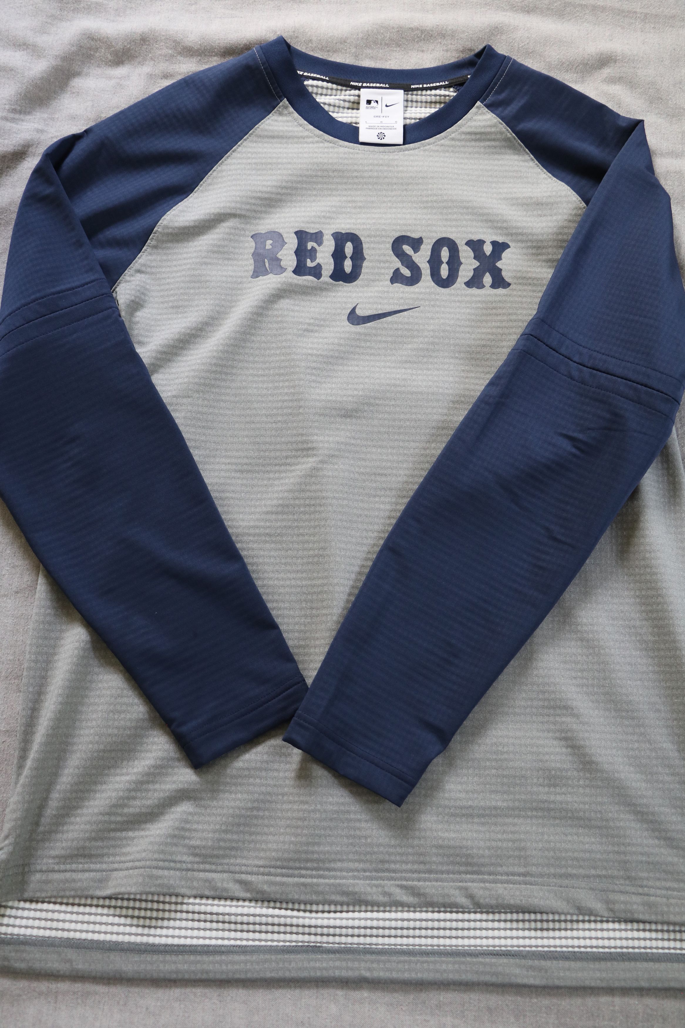 Nike MLB Red Sox DRI-FIT long-sleeve shirt