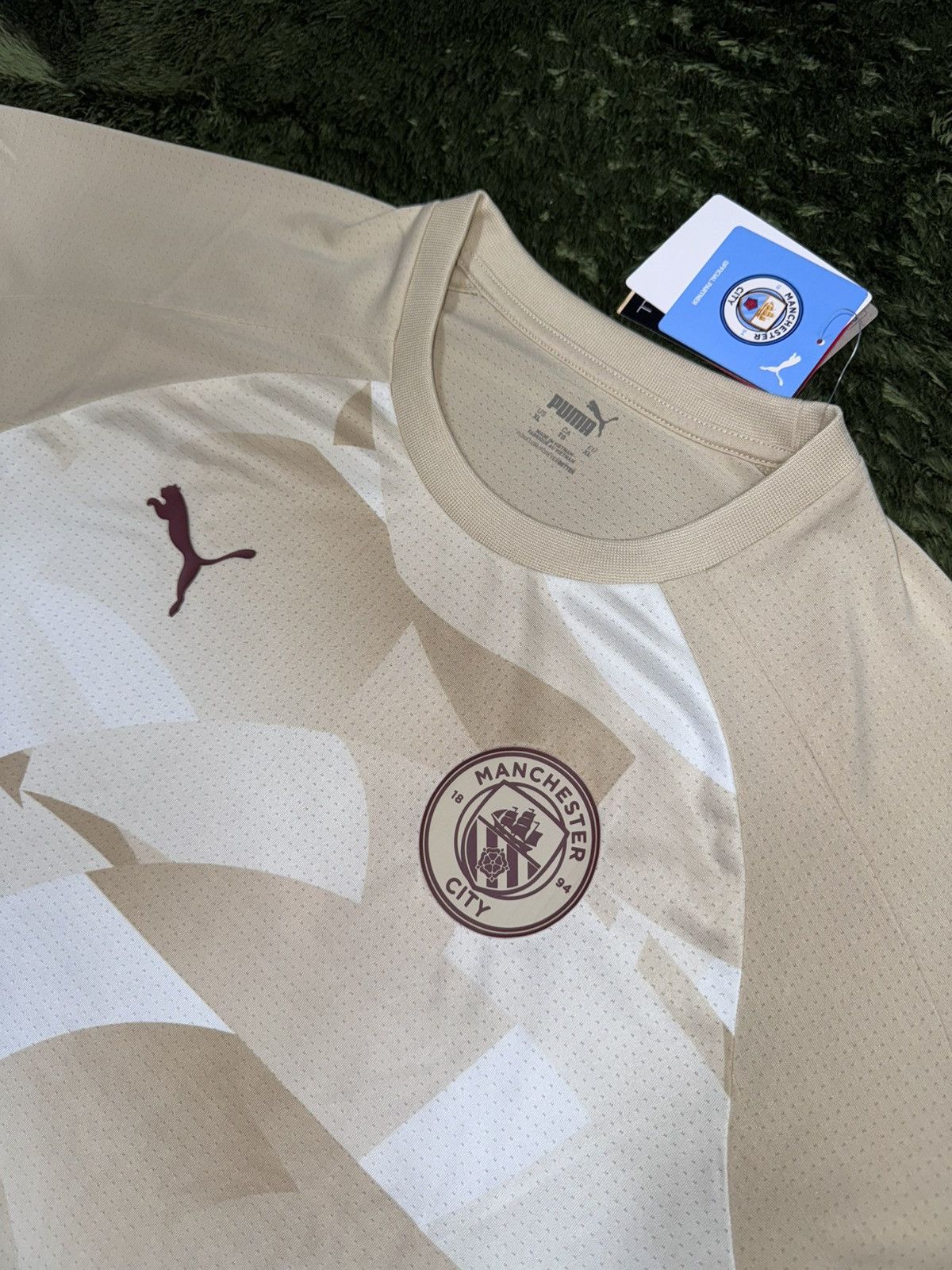 Designer × Puma [L] puma MCFC mancity 23-24 prematch jersey tshirts beige Size US L / EU 52-54 / 3 - 2 Thumbnail