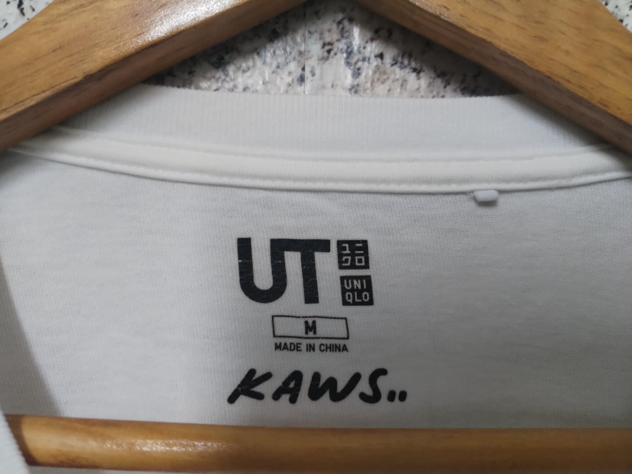 Japanese Brand TEE KAWS VERY RARE Size US M / EU 48-50 / 2 - 4 Thumbnail