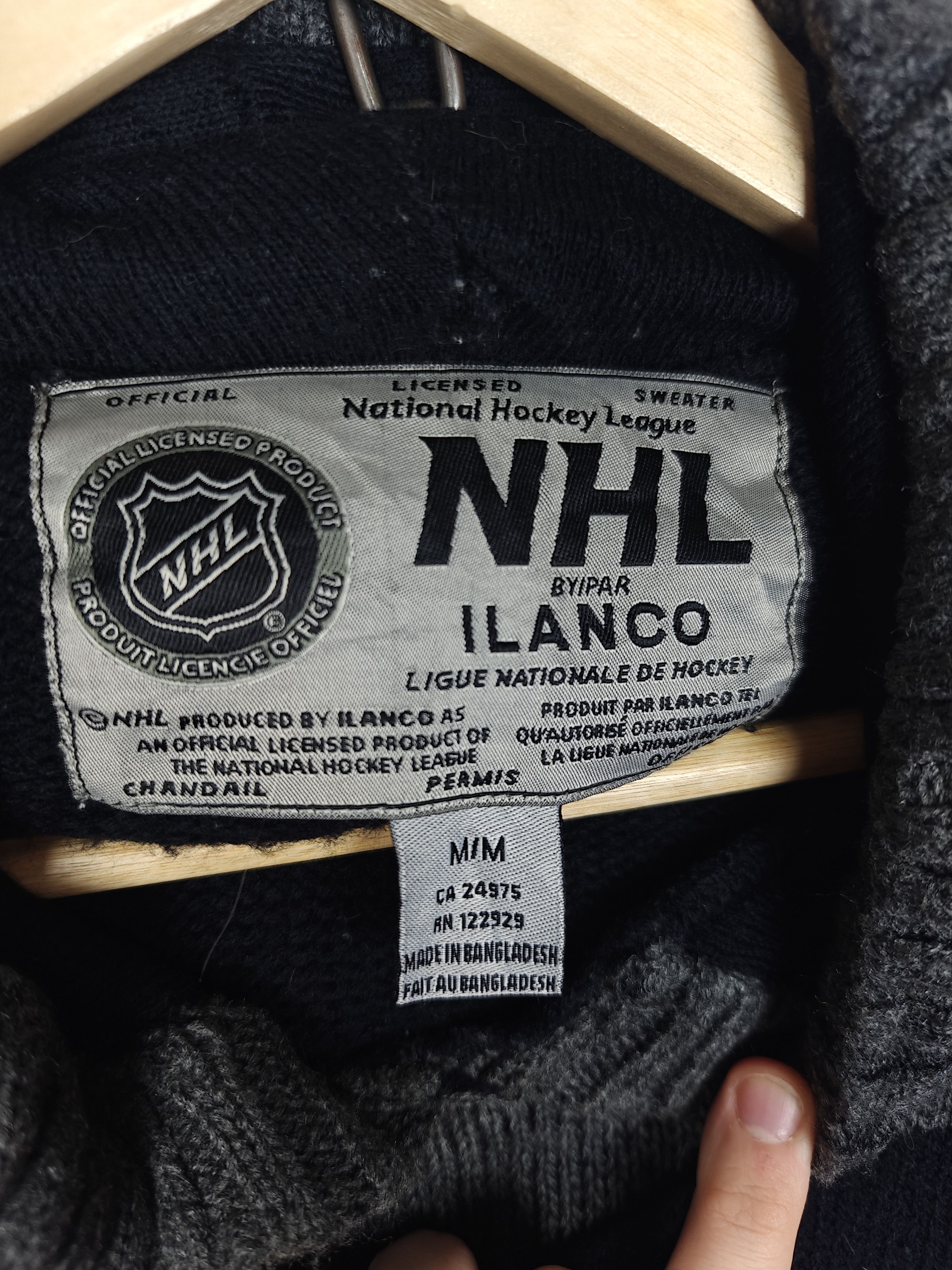 NHL NHL Montreal Canadiens Hoodie Knit Sweater Black size M Size US M / EU 48-50 / 2 - 9 Thumbnail