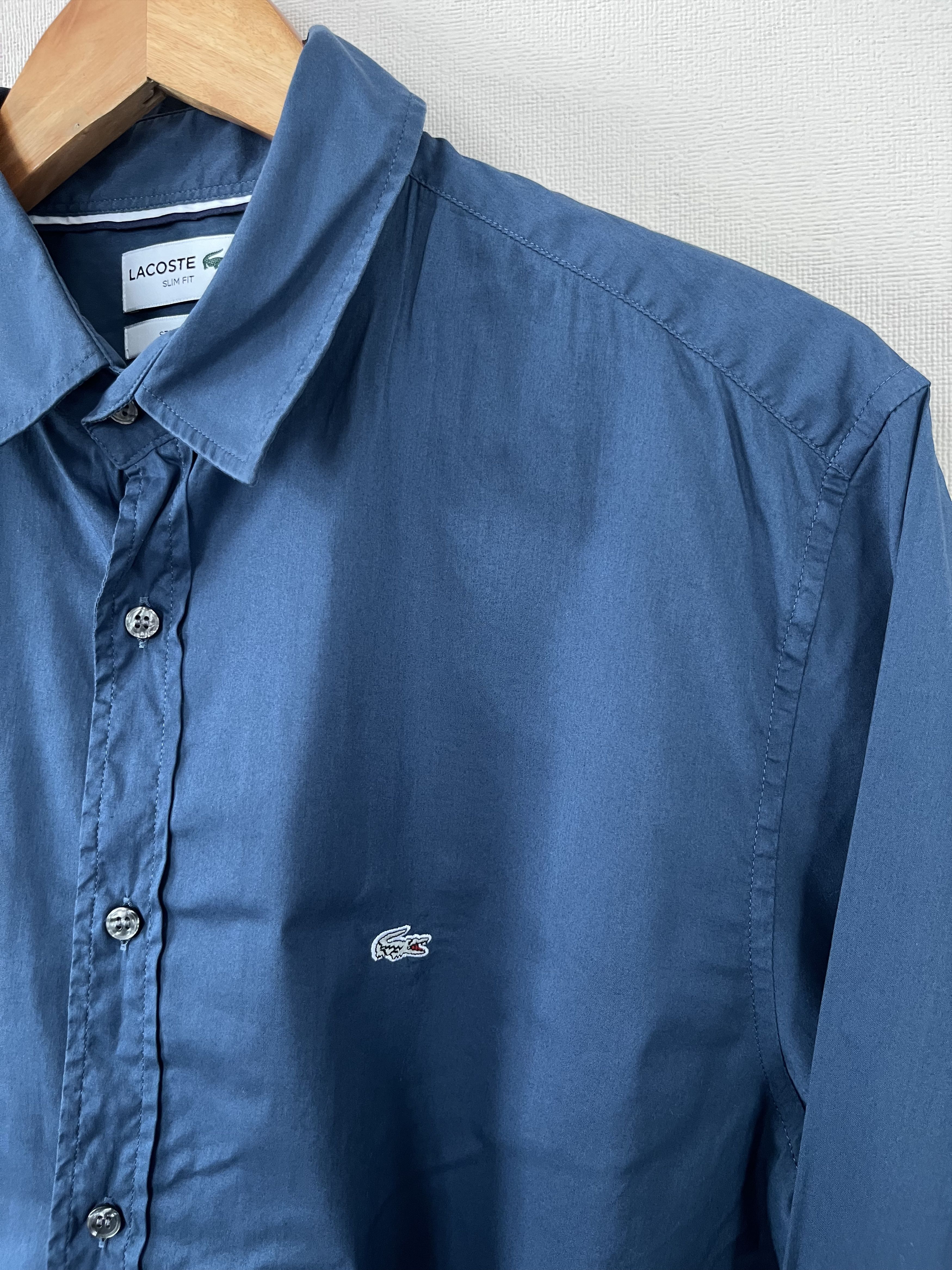 Lacoste LACOSTE SLIM FIT BUTTON DOWN SHIRT SIZE FR 42 US 16.5 Size US L / EU 52-54 / 3 - 5 Thumbnail