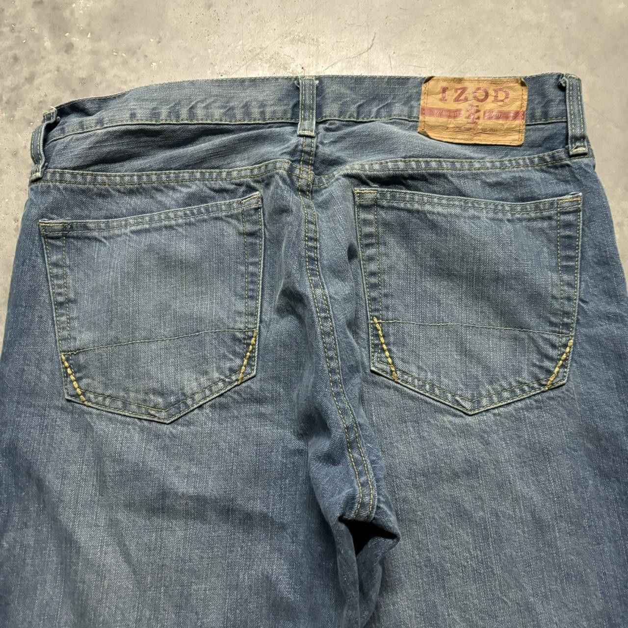 Japanese Brand × Vintage Crazy Vintage Y2K/2000s Grunge Medium Wash Essential Denim Jeans! Size US 33 - 7 Thumbnail