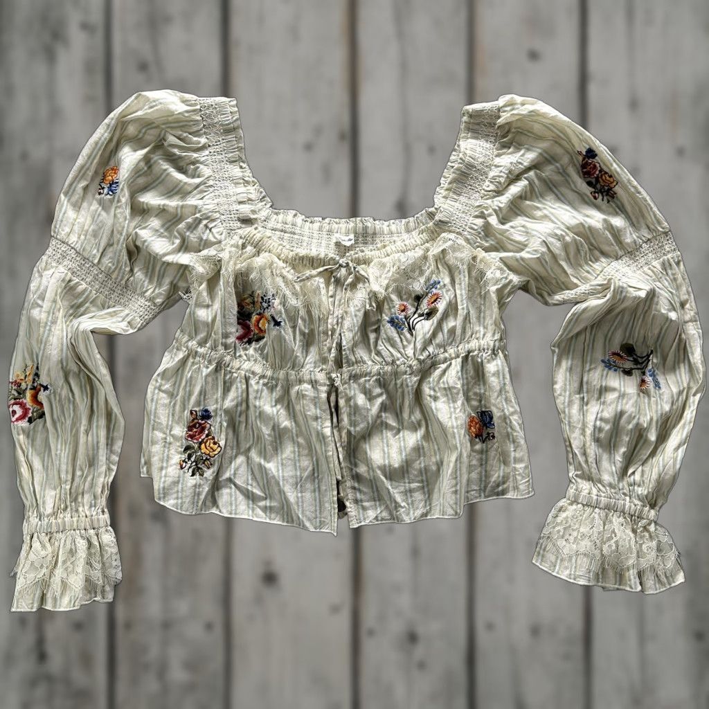Kimchi Blue Top Womens XL White Stripe Floral Boho Peasant Rose Tyrie