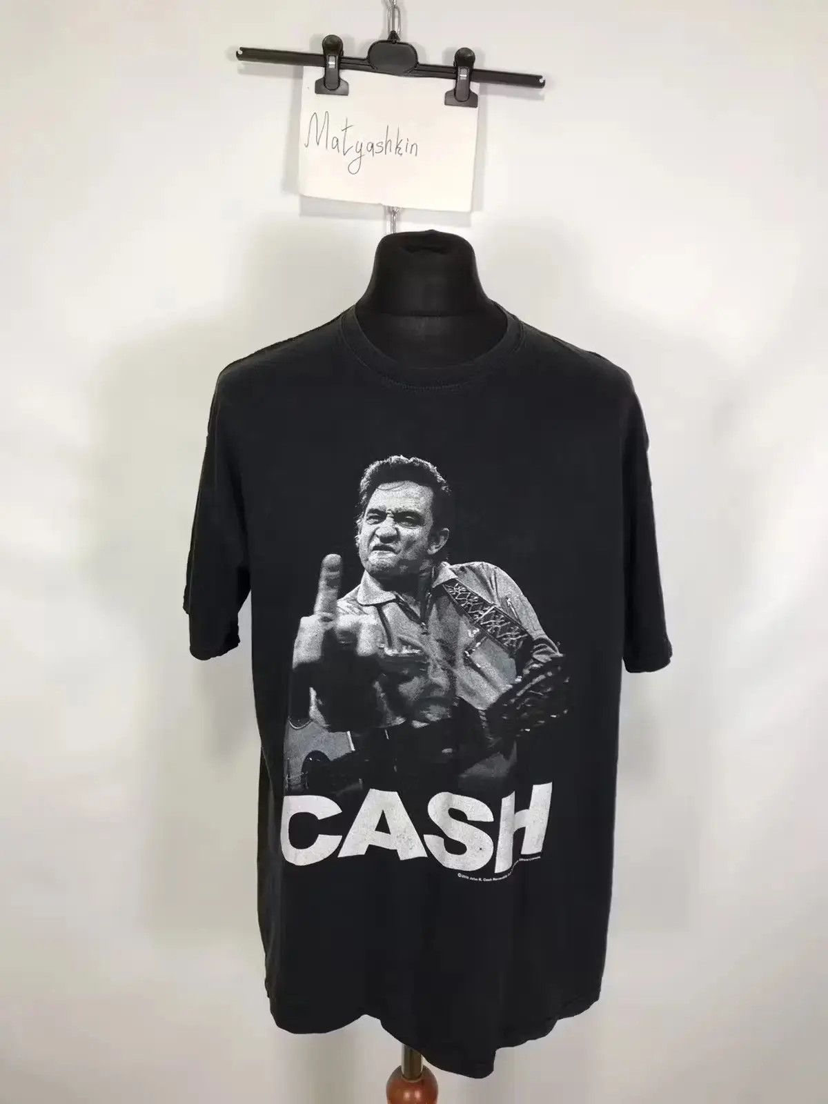 Band Tees × Vintage Vintage John Cash t-shirt 2009 size XL Size US XL / EU 56 / 4 - 1 Thumbnail