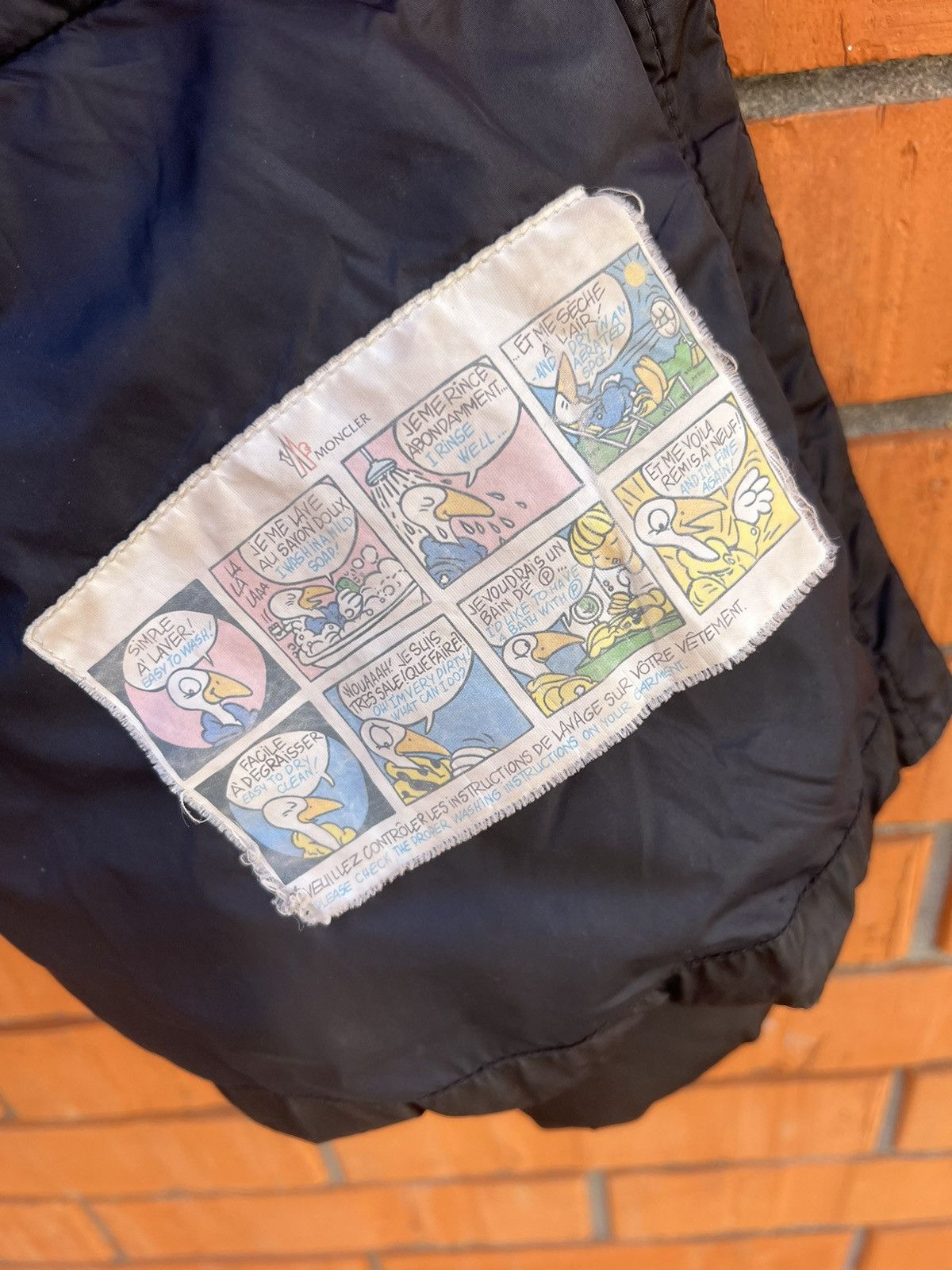 Moncler Moncler Autchentic Giobbotto Kids Woman jacket puffer used Size XS / US 0-2 / IT 36-38 - 14 Thumbnail