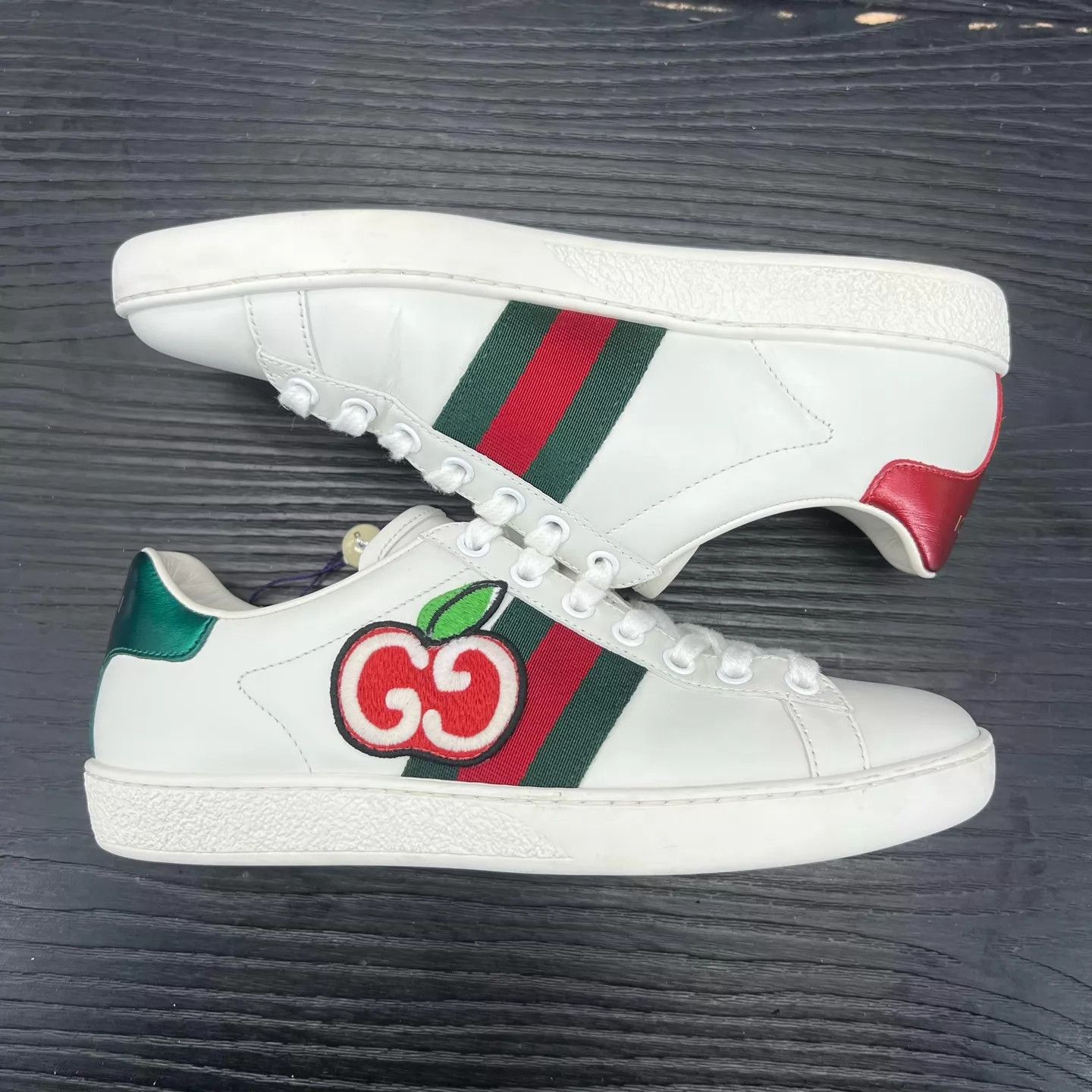 Gucci Gucci Ace Cherry White Sneaker 36 Near Mint Original Box Size US 5.5 / IT 35.5 - 3 Thumbnail