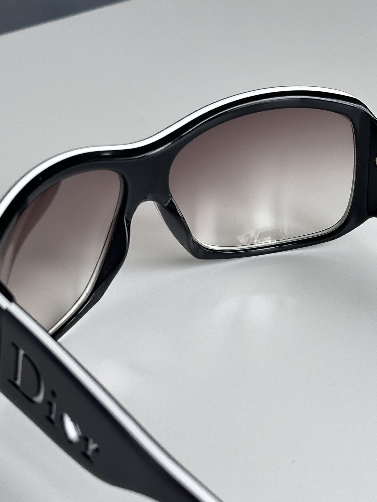 Dior DIOR Heart Logo LovinglyDior 1 Sunglasses Black Y2K Size ONE SIZE - 13 Thumbnail