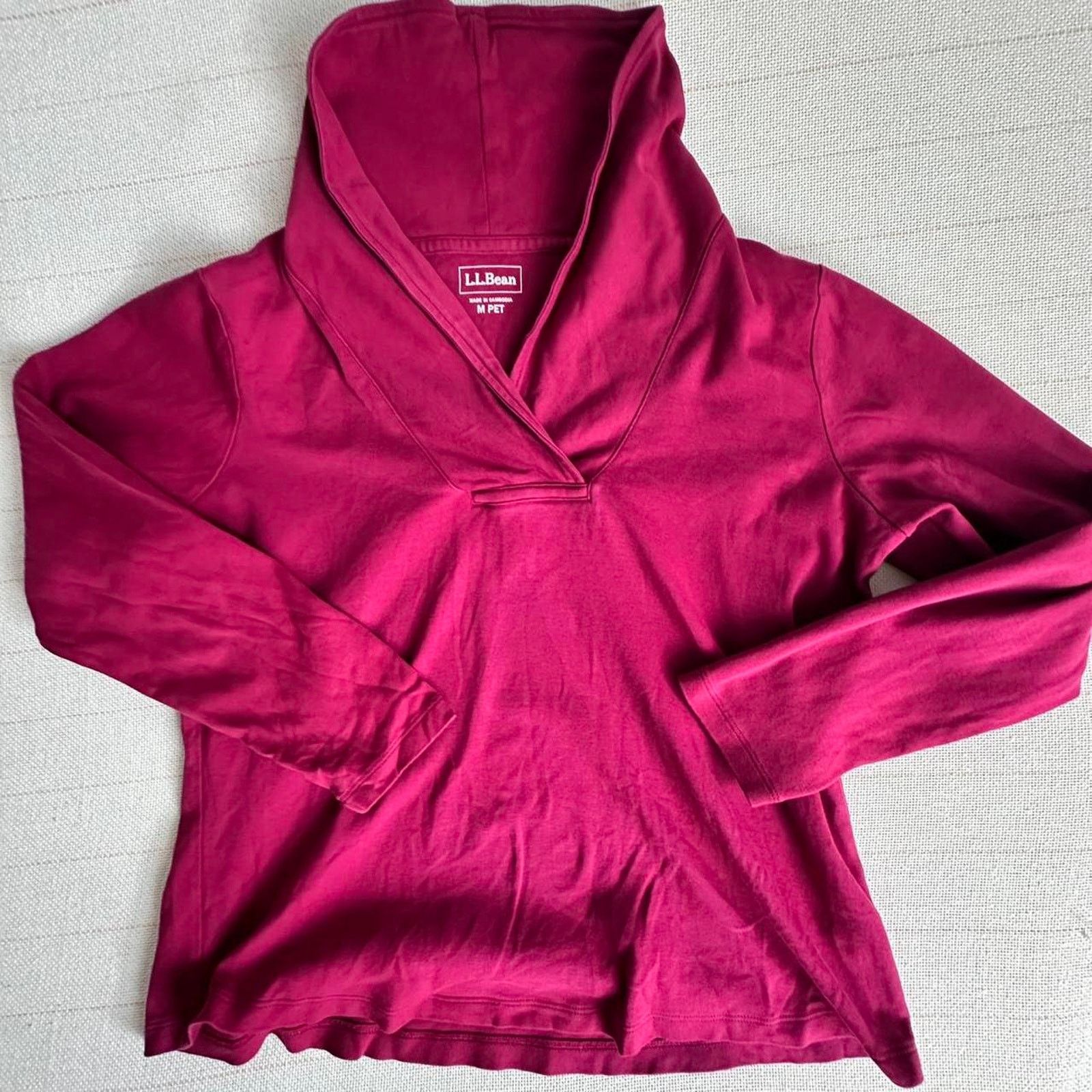 L.L. Bean L.L.Bean Long Sleeve V Neck Pullover Shirt Purple Petite Size M / US 6-8 / IT 42-44 - 3 Thumbnail