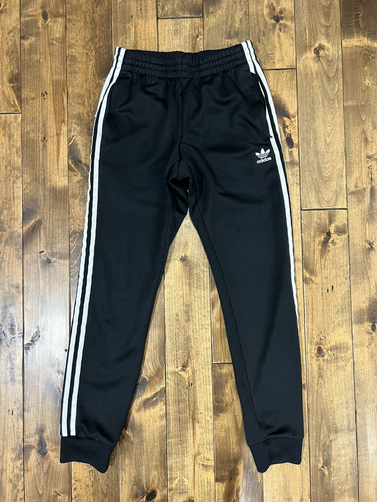 Adidas Adidas Jogger Sweatpants Classic Size US 30 / EU 46 - 1 Thumbnail