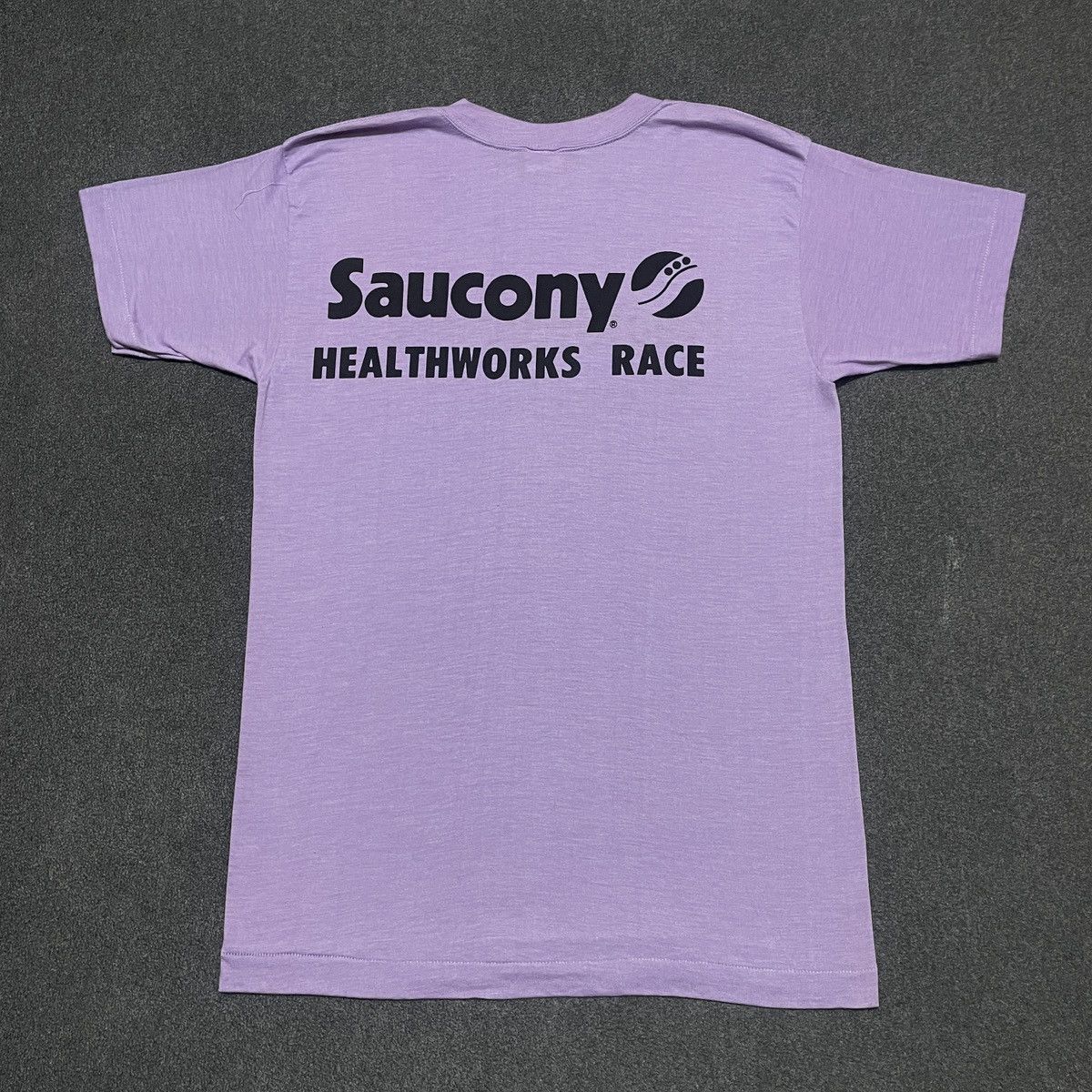 Saucony Vintage 80s Saucony HealthWorks Race Inc T-shirt Size US L / EU 52-54 / 3 - 1 Thumbnail