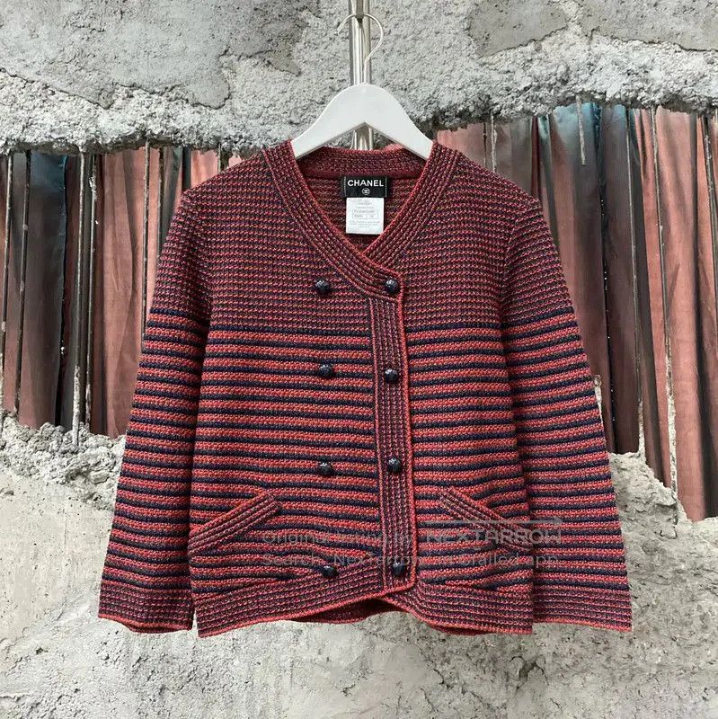 Chanel Chanel Red and Brown Striped Jacket . Size XXS / US 00 / IT 34 - 1 Thumbnail