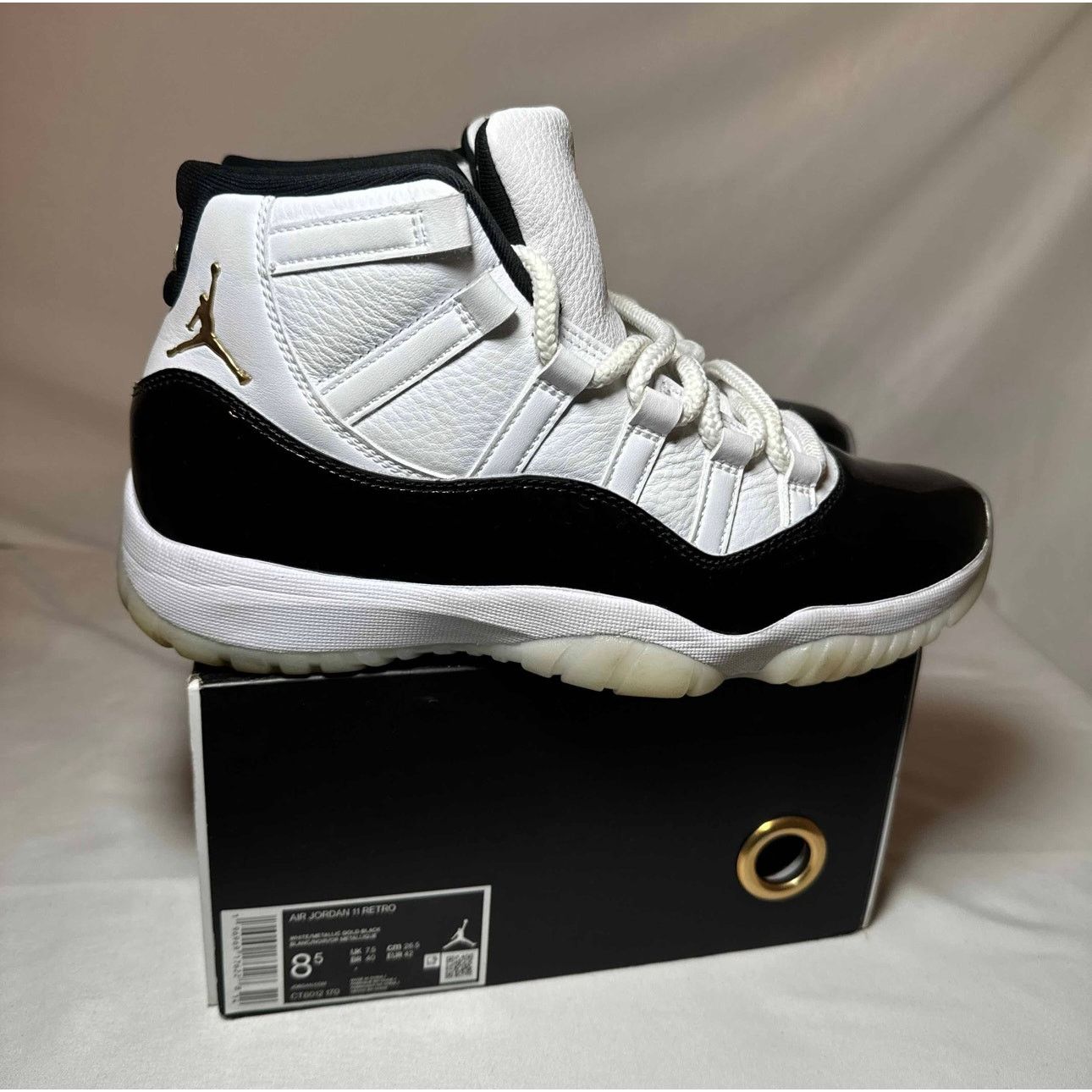 Jordan Brand × Nike Size 8.5 - Air Jordan 11 Retro Gratitude / Defining Moments Size US 8.5 / EU 41-42 - 1 Thumbnail