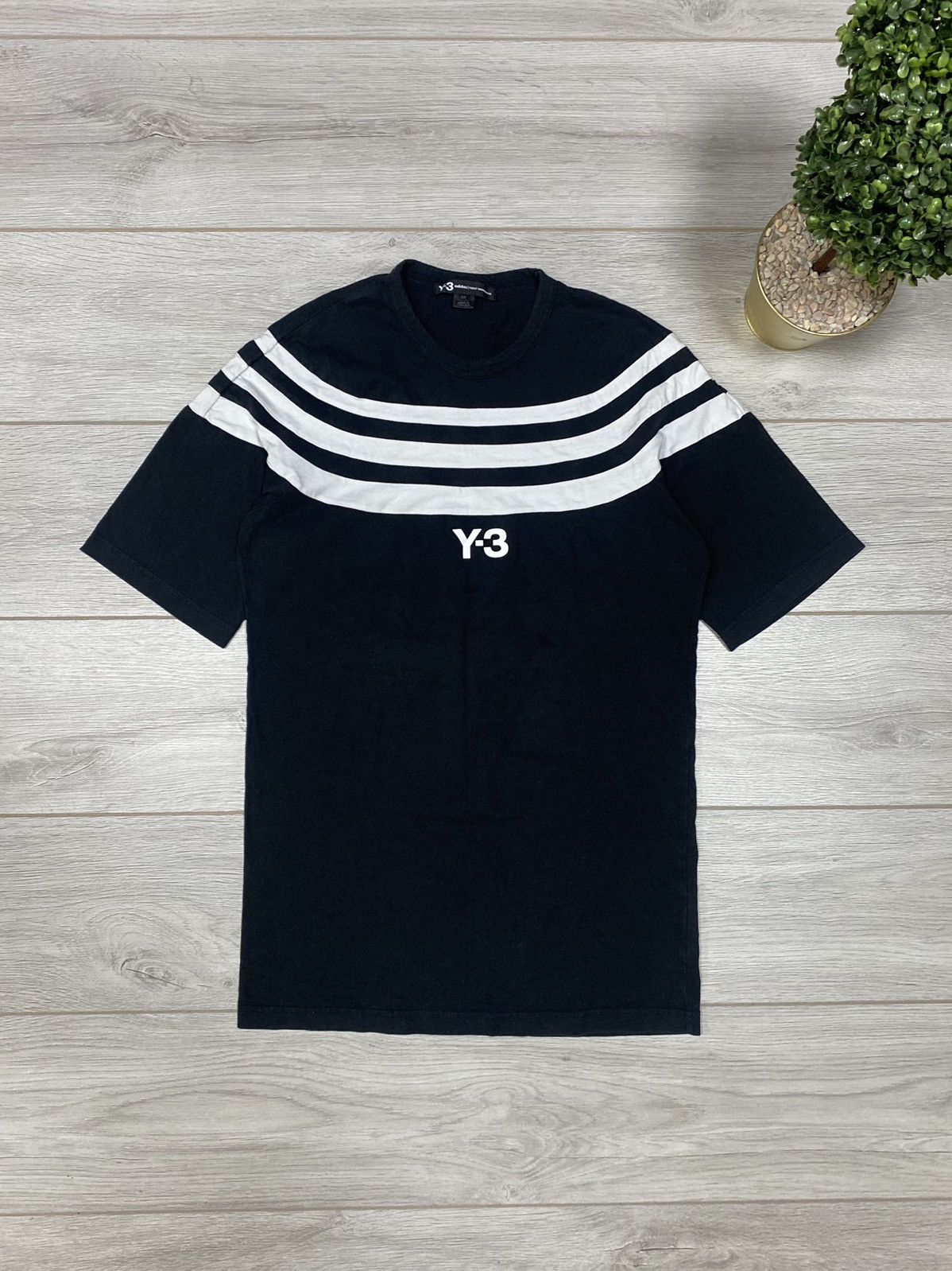 Yohji Yamamoto Y-3 Yohji Yamamoto x Adidas long t-shirt around stripes Size US S / EU 44-46 / 1 - 1 Thumbnail
