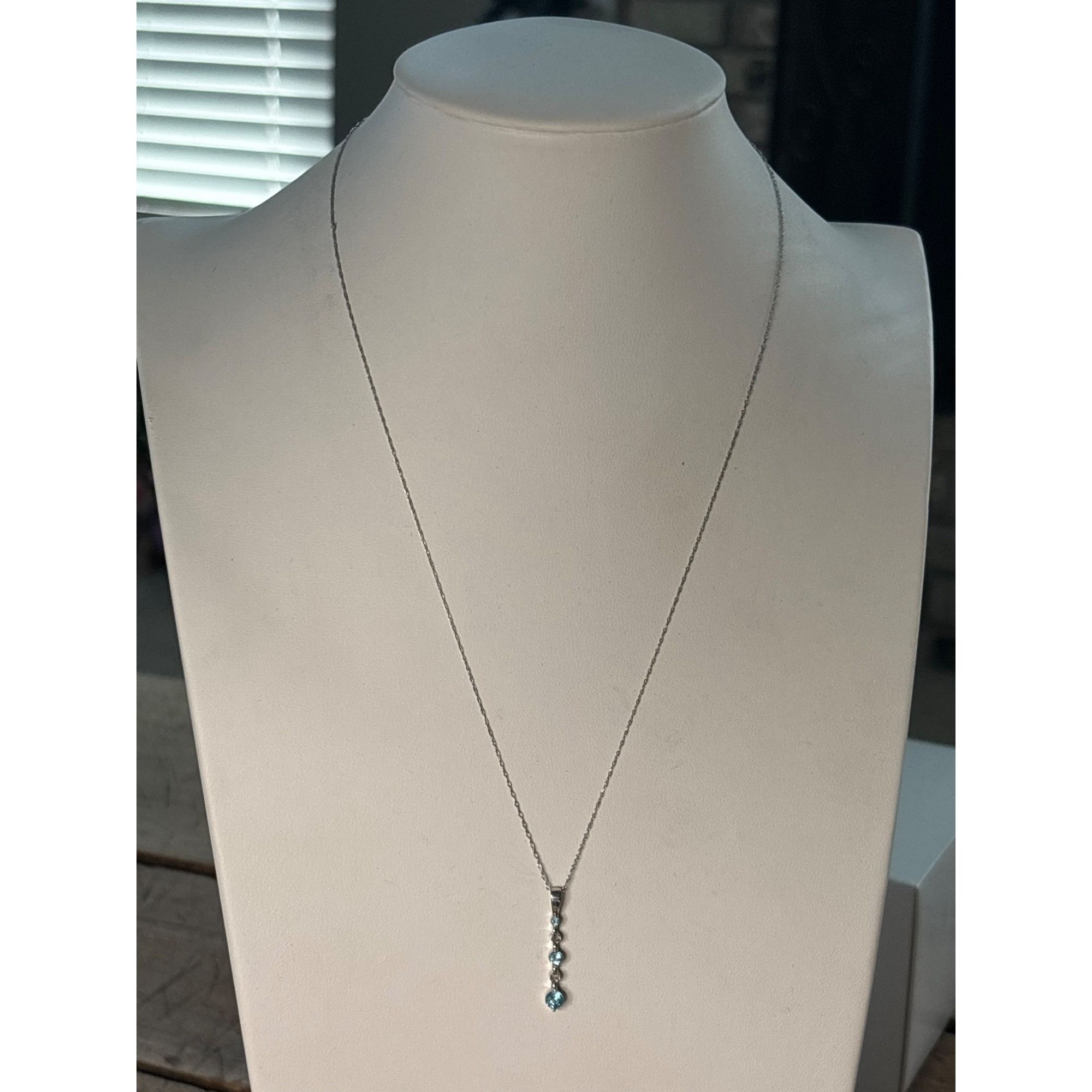 Other 925 Sterling Silver Necklace With Blue & Clear Gemstone Pend Size ONE SIZE - 11 Thumbnail