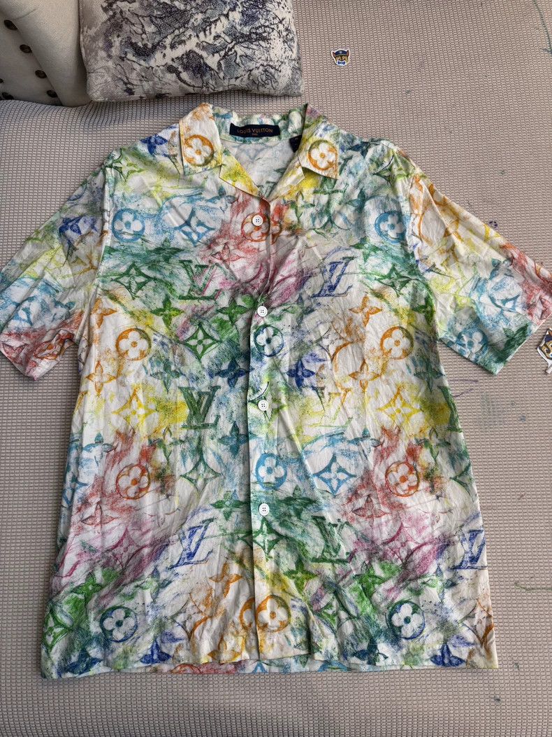 Louis Vuitton Louis Vuitton Short sleeve shirt 2502-Nextarrow Size US M / EU 48-50 / 2 - 1 Thumbnail